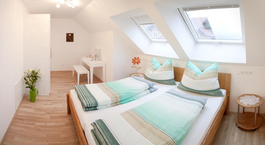 Haus Rosy Ferienwohnung Штубенберґ-ам-Зе Екстер'єр фото